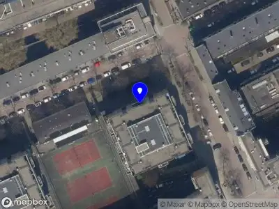 Ambulance met gepaste spoed naar de Kipstraat in Rotterdam