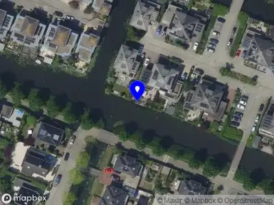 Ambulance met grote spoed naar de Noordkil in Papendrecht