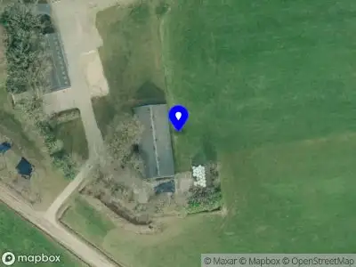 112 melding Brandweer met grote spoed naar de Oosteriksweg in Mander vanwege gebouwbrand