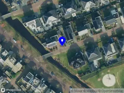 112 melding Brandweer met grote spoed naar de Sportlaan in Almelo vanwege voertuigbrand