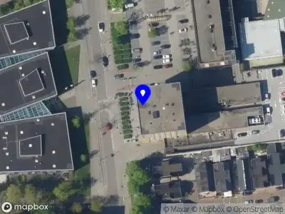Brandweer met gepaste spoed naar de Ina Boudier-Bakkerhof in Utrecht