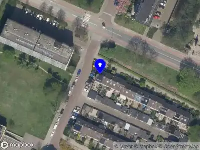 112 melding Ambulance met gepaste spoed naar de Laan van Nieuw Blankenburg in Rozenburg