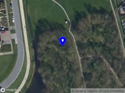 Politie met grote spoed naar de Westerdijkshorn in Bedum vanwege voertuigen te water