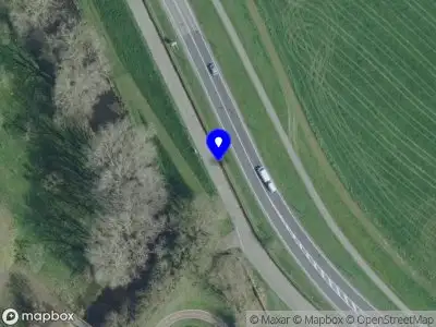 Traumahelikopter met grote spoed naar de Jan van Cuykdijk in Grave