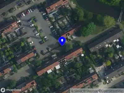 Brandweer met grote spoed naar de Mijehof in Amsterdam vanwege gebouwbrand