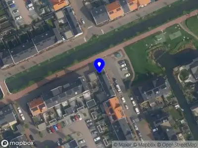 Ambulance met grote spoed naar de Brink van Kruimeltje in Pijnacker