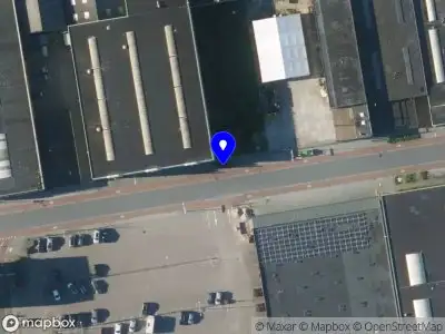 Ambulance met grote spoed naar de Pettemerstraat in Alkmaar