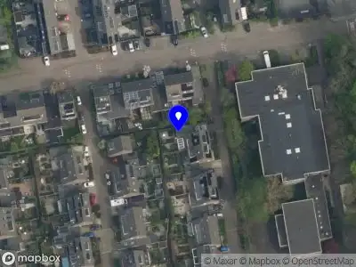 Politie met grote spoed naar de Calslaan in Gouda vanwege personen te water