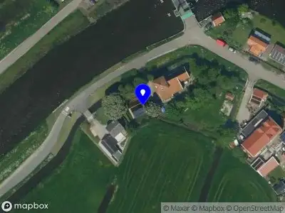 Ambulance met gepaste spoed naar de Oudelandsdijk in Spijkerboor