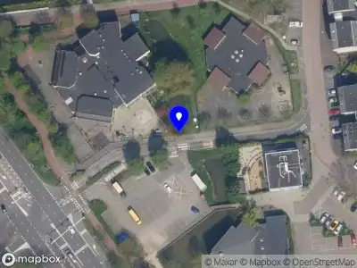 Ambulance met gepaste spoed naar de Zevensprong in Capelle aan den IJssel