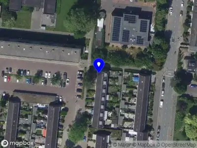 Ambulance met grote spoed naar de Aldebaranhof in Dordrecht