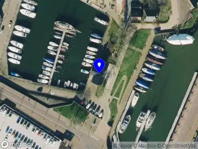 112 melding Politie naar de Havenweg in Kampen vanwege aanrijding met letsel