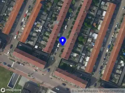 Ambulance met gepaste spoed naar de Trompstraat in Alkmaar