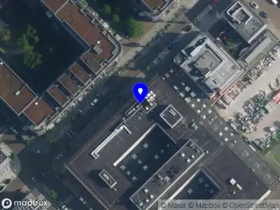 Ambulance met grote spoed naar de Stephensonstraat in Amsterdam