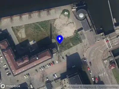 Ambulance met grote spoed naar de Willem Buytewechstraat in Rotterdam