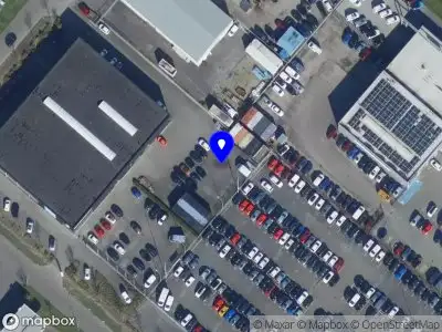 Brandweer en politie met grote spoed naar de Pearyweg in Goes vanwege middelgrote brand