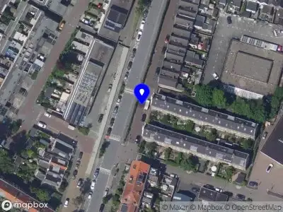 Ambulance met gepaste spoed naar de Groenedijk in Dordrecht