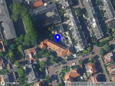 Brandweer met grote spoed naar de Batterijlaan in Bussum vanwege reanimatie