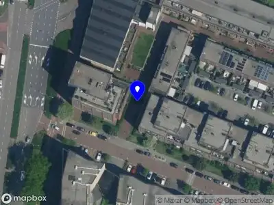 Ambulance met grote spoed naar de Nico Andriessenstraat in Haarlem