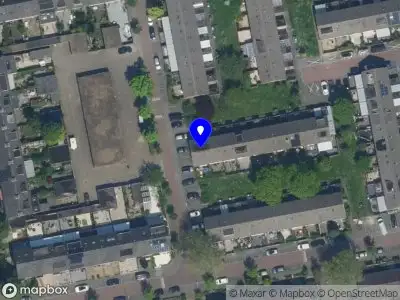 Ambulance met gepaste spoed naar de Bezaanstraat in Zaandam