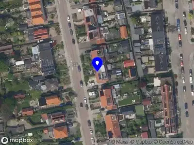 112 melding Ambulance met grote spoed naar de Burgemeester van Esstraat in Pernis Rotterdam