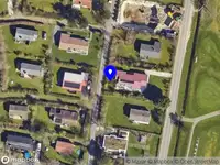 Brandweer met grote spoed naar de Oosterhiemweg in Hollum