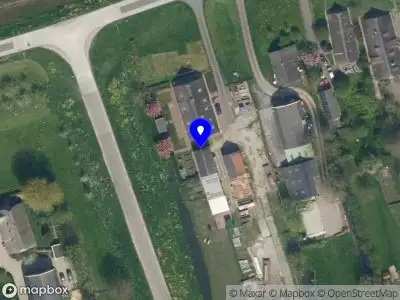 Ambulance met gepaste spoed naar de Lekdijk in Langerak