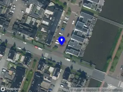 Ambulance met gepaste spoed naar de Breewijd in Volendam