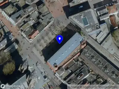 Politie naar de Catharinaplein in Eindhoven vanwege steekincident