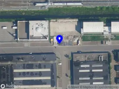 Ambulance met grote spoed naar de Generatorstraat in Amsterdam
