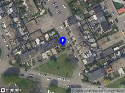 Ambulance met gepaste spoed naar de Saxenoord in Rotterdam