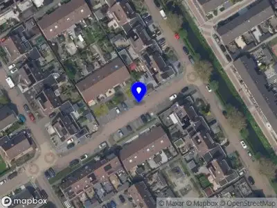 Ambulance met gepaste spoed naar de Burgemeester Hardonkstraat in Nieuw-Lekkerland