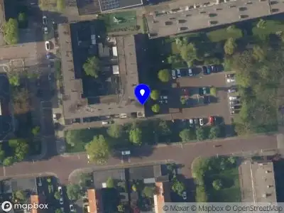 Ambulance met grote spoed naar de Aidapad in Leiden