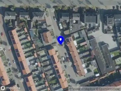 Brandweer met grote spoed naar de Repelstraat in Oss vanwege gebouwbrand