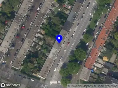 Ambulance met grote spoed naar de Goereesestraat in Rotterdam