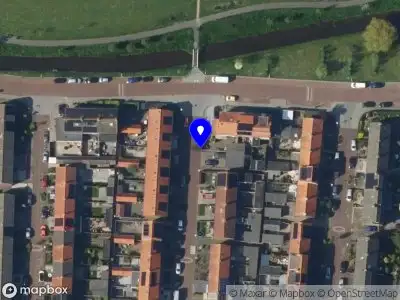 Ambulance met gepaste spoed naar de Vermeerstraat in Hazerswoude-Dorp