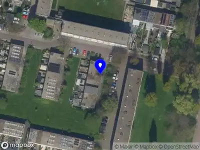 Ambulance met grote spoed naar de Eykmanstraat in Vlaardingen