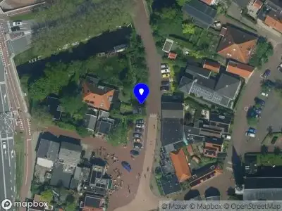 Ambulance naar de Aalduikerweg in Ilpendam vanwege ongeval met letsel