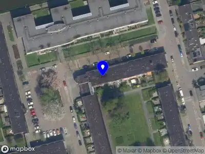 Ambulance met grote spoed naar de Van Moorselstraat in Rotterdam
