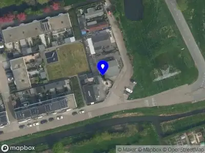 Ambulance met grote spoed naar de Willem Dreeslaan in Delft