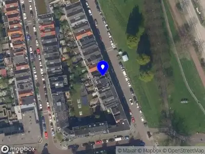Ambulance met gepaste spoed naar de West-Varkenoordseweg in Rotterdam