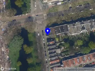 Ambulance met gepaste spoed naar de Heemraadssingel in Rotterdam
