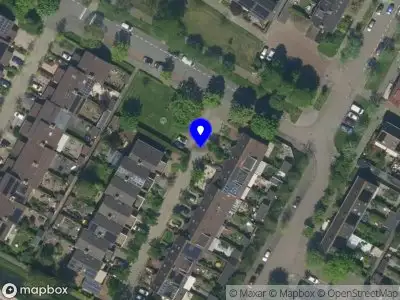 Ambulance met grote spoed naar de Paulingstraat in Castricum