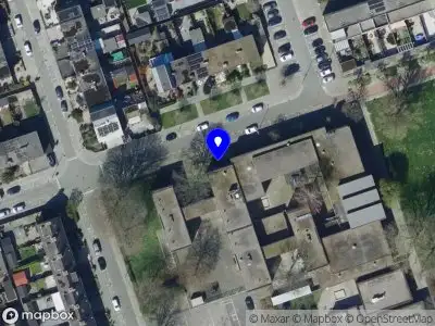 112 melding Ambulance met grote spoed naar de Foeliestraat in Hoogvliet Rotterdam