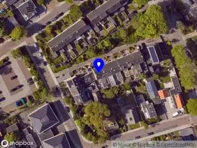 Ambulance met gepaste spoed naar de Meester Kraaistraat in Den Burg