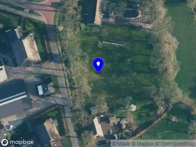 Brandweer met grote spoed naar de Hoofdweg in Peest