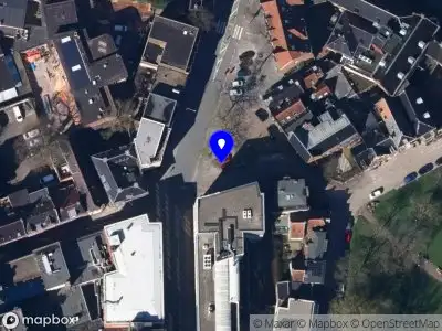 Brandweer met grote spoed naar de Sint Walburgstraat in Groningen vanwege voertuigbrand