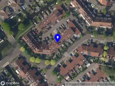 Ambulance met grote spoed naar de Rijksstraatweg in Sassenheim