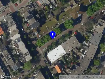 Ambulance met gepaste spoed naar de Esdoornstraat in Rijswijk