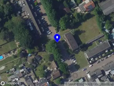 Brandweer en politie met grote spoed naar de Zr Will van Hooijdonkstraat in Putte vanwege waarnemen gaslucht